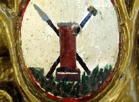 Columna con lanza y esponja